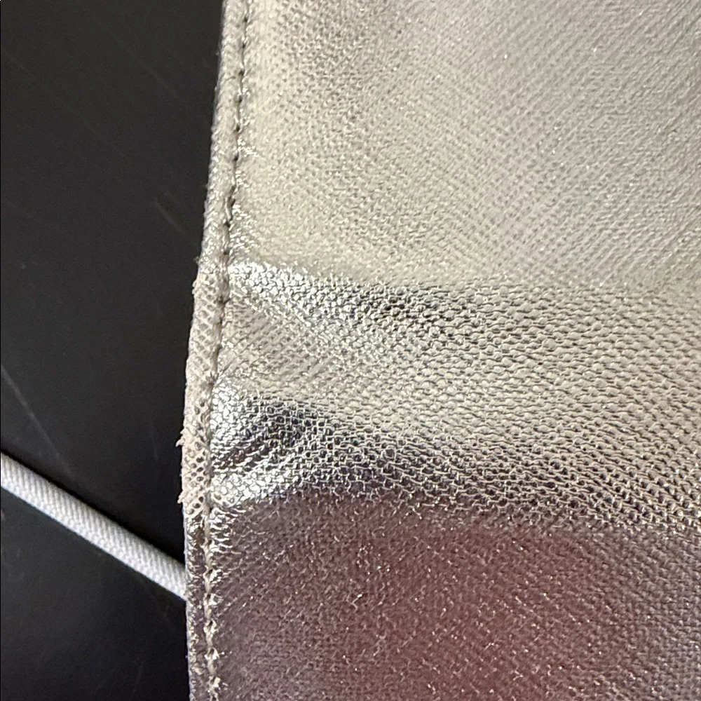 Zoppen SILVER metallic Travel Wallet w/RFID Protection, GUC, Space for Passport